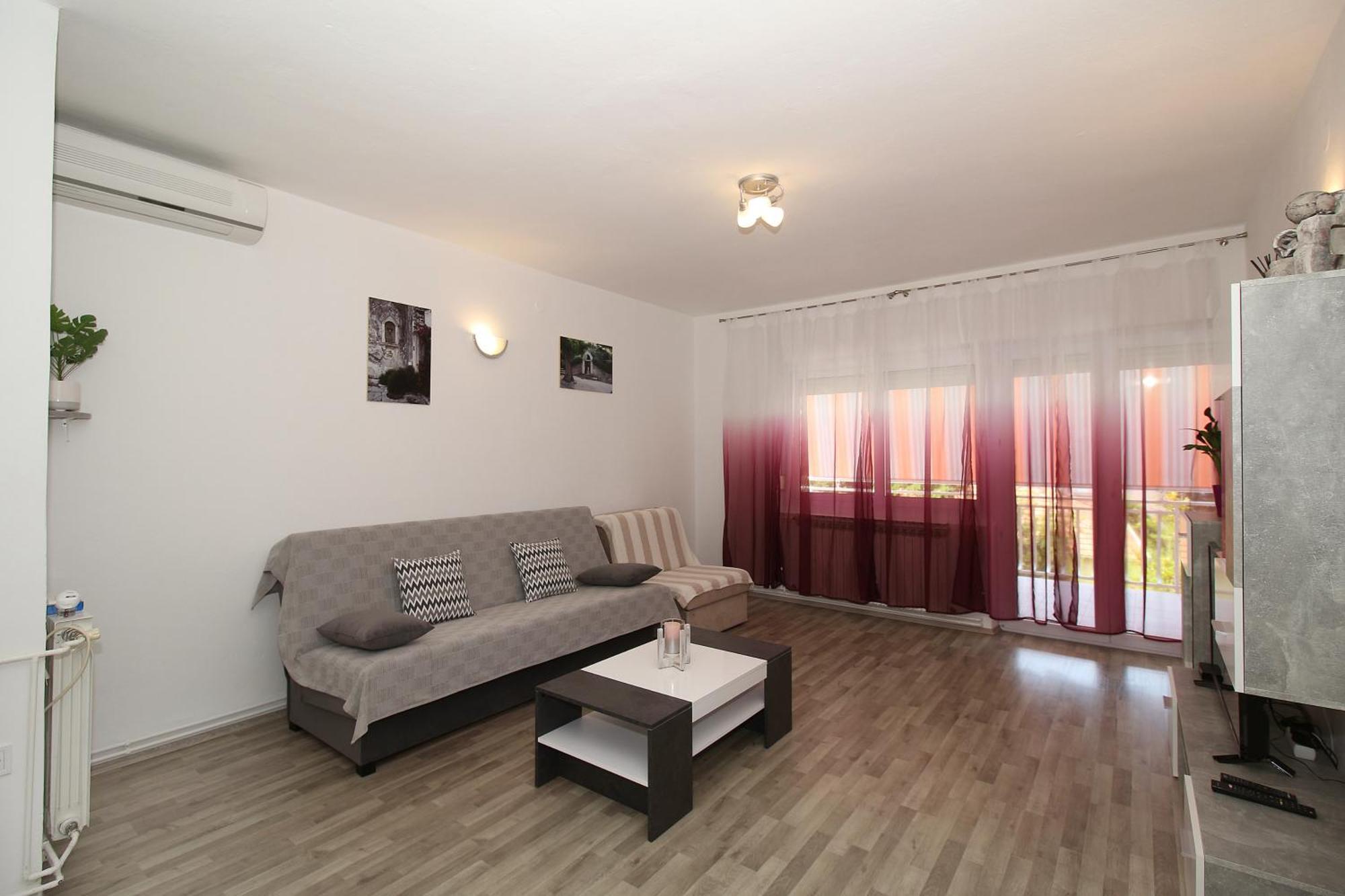 Ombla Apartment *